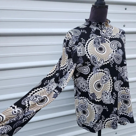 By Design Black Beige Floral Paisley Print Pullover Top Stretch Long Sleeve XL - Picture 5 of 11